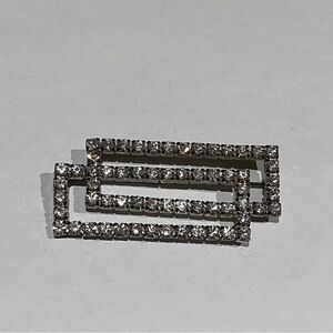 Vintage Elegant Silver tone Clear Crystal/Rhinestonr Rectangle Brooch
